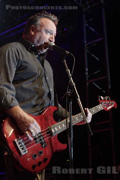 PETER HOOK AND SECTION 25 - 2008-11-06 - PARIS - Elysee Montmartre - 
